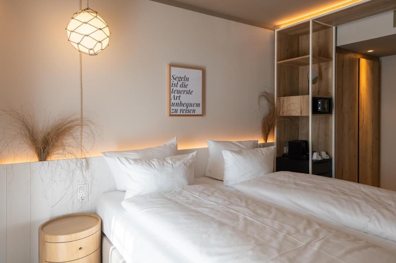 Hafenhotel Zu プットブス エクステリア 写真